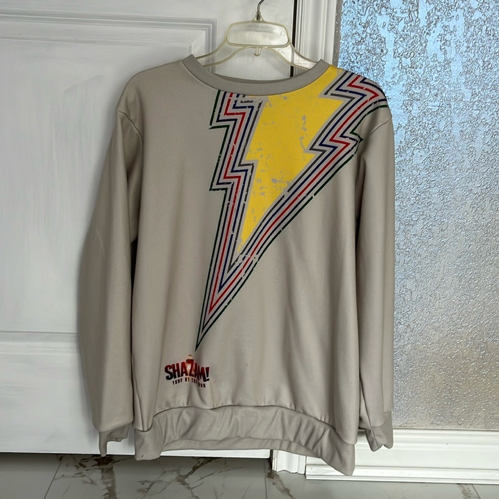 Shazam light sweater